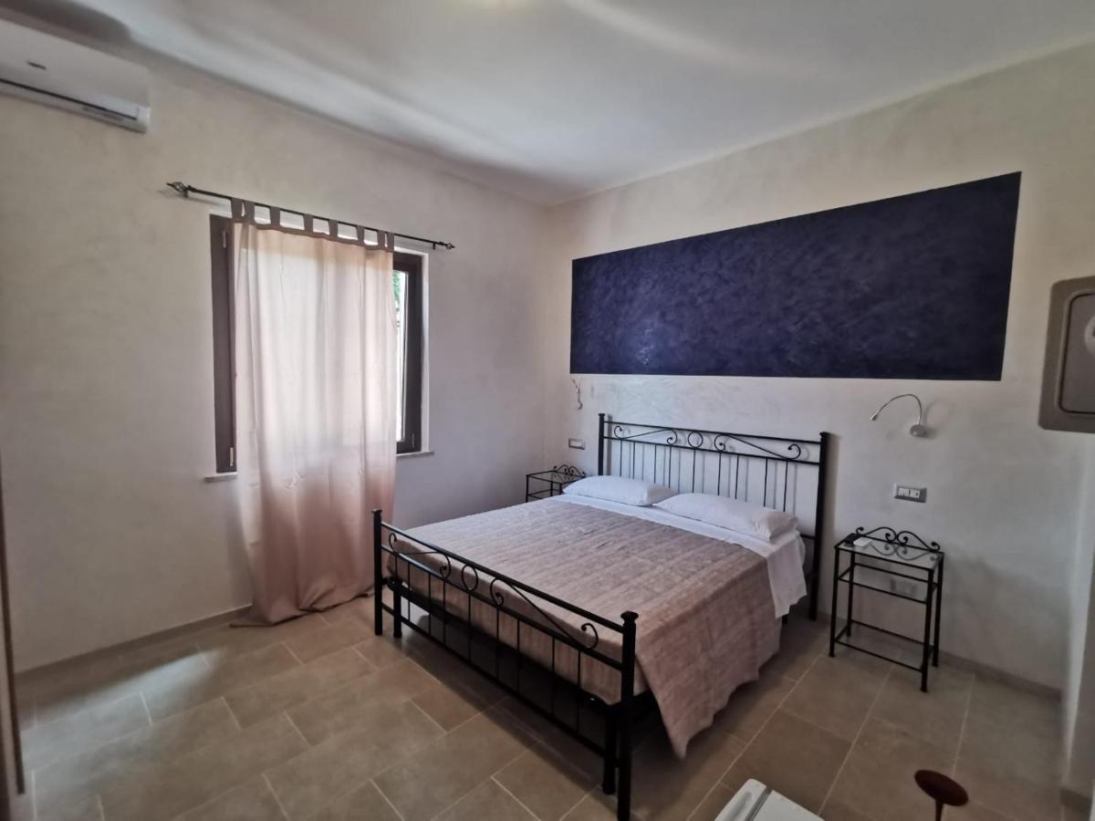 Villa Bianca Chia Esterno foto