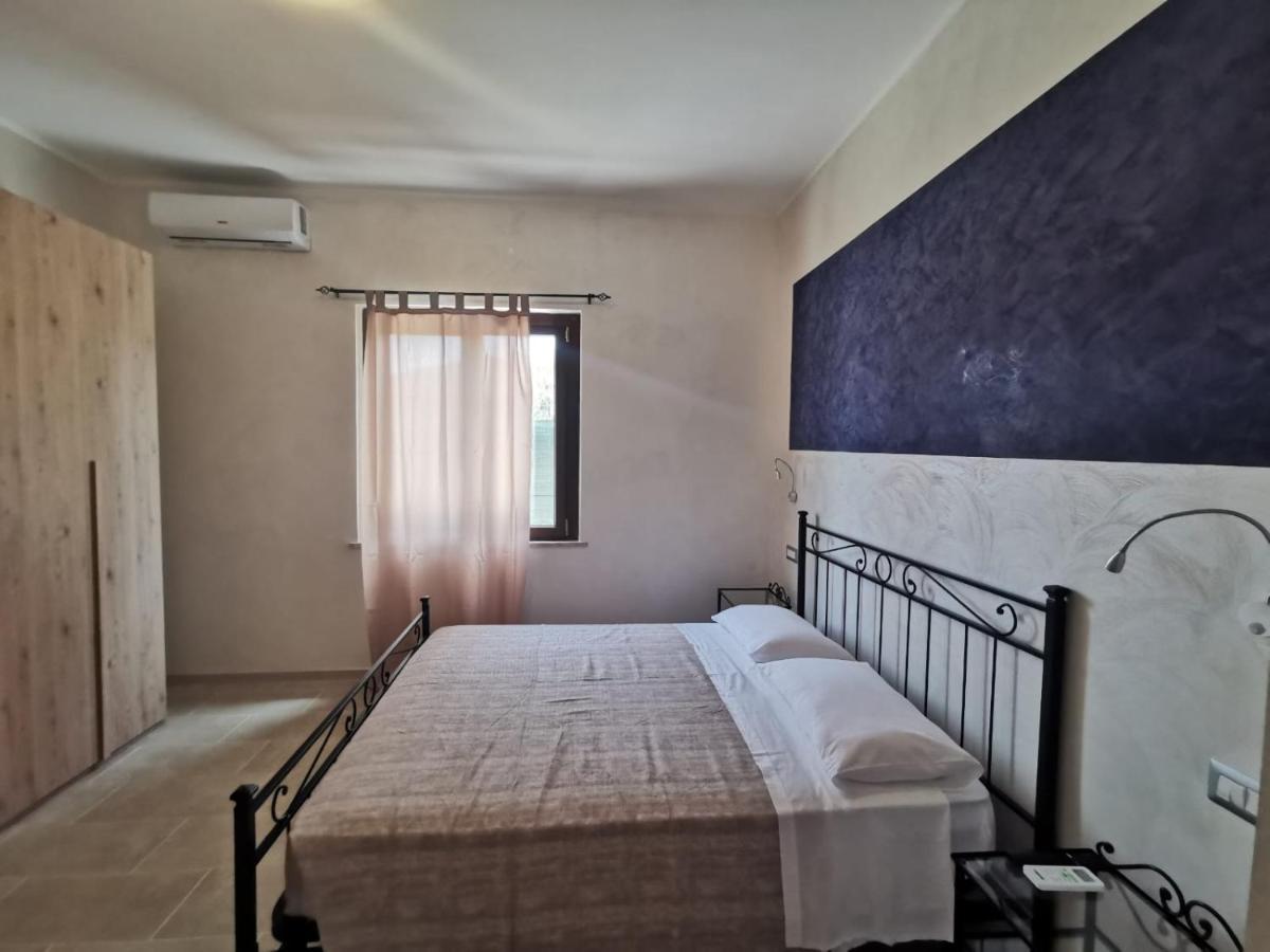 Villa Bianca Chia Esterno foto