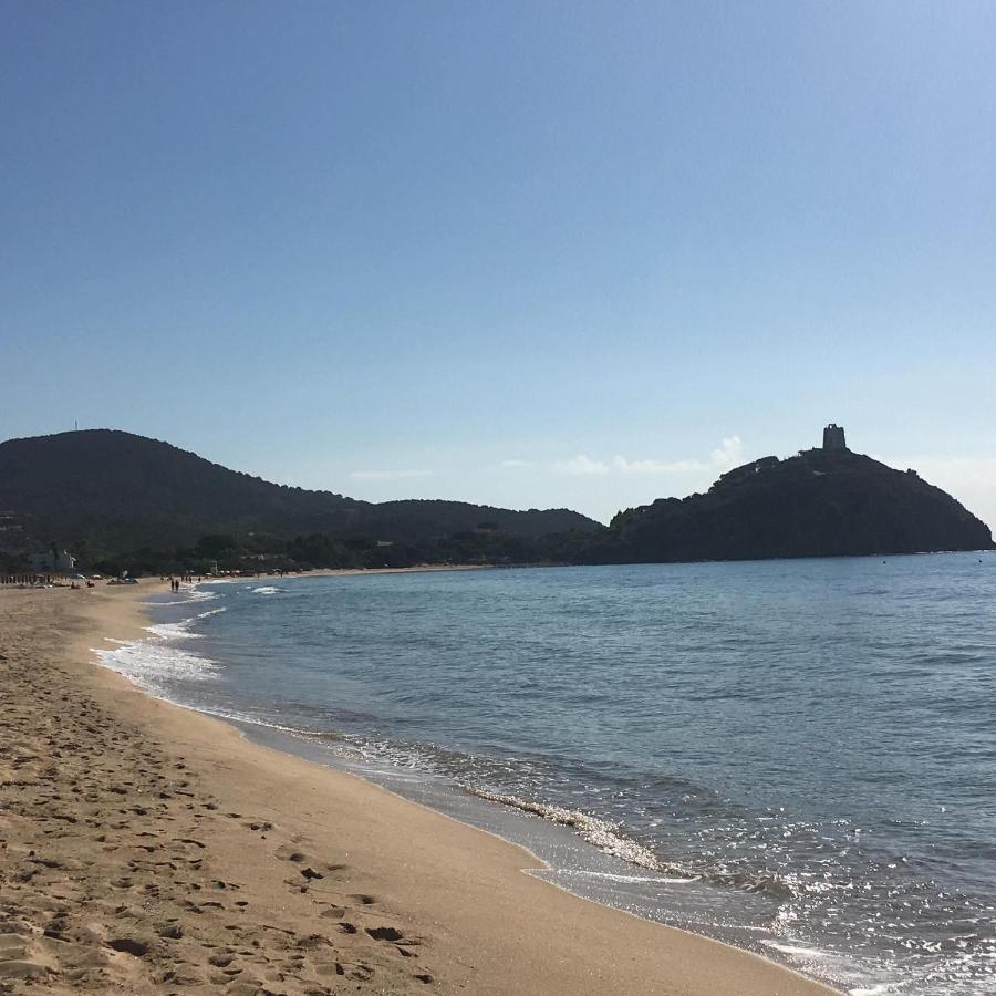 Villa Bianca Chia Esterno foto